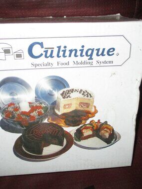 Vintage CULINIQUE Speciality (deserts) Food Molding System 1999